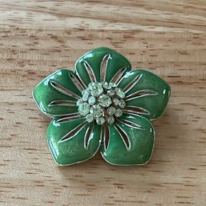 Green brooch